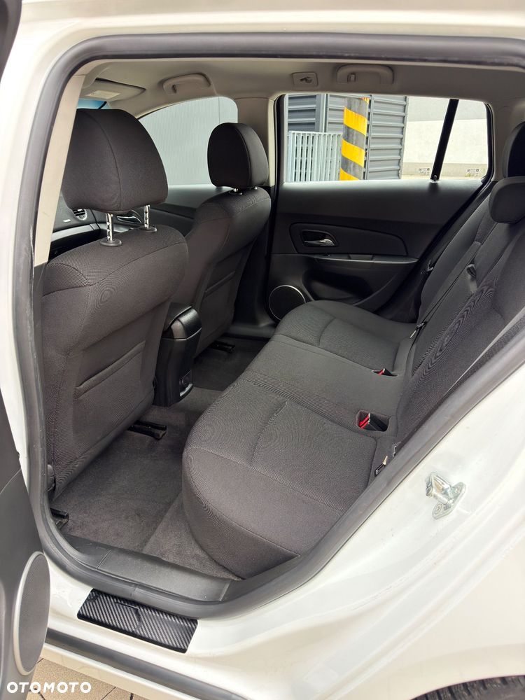 Chevrolet Cruze 1.4T LT+ - 24