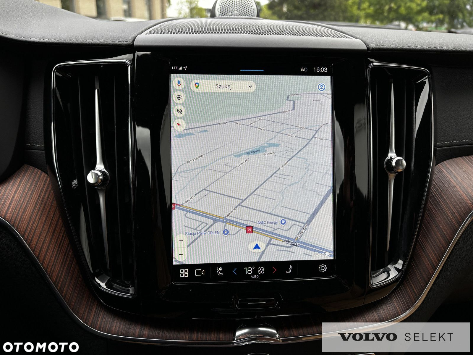 Volvo XC 60 - 21