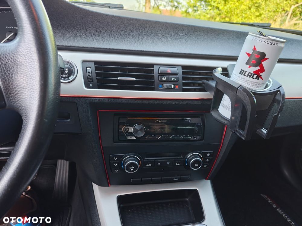 BMW Seria 3 316d - 6