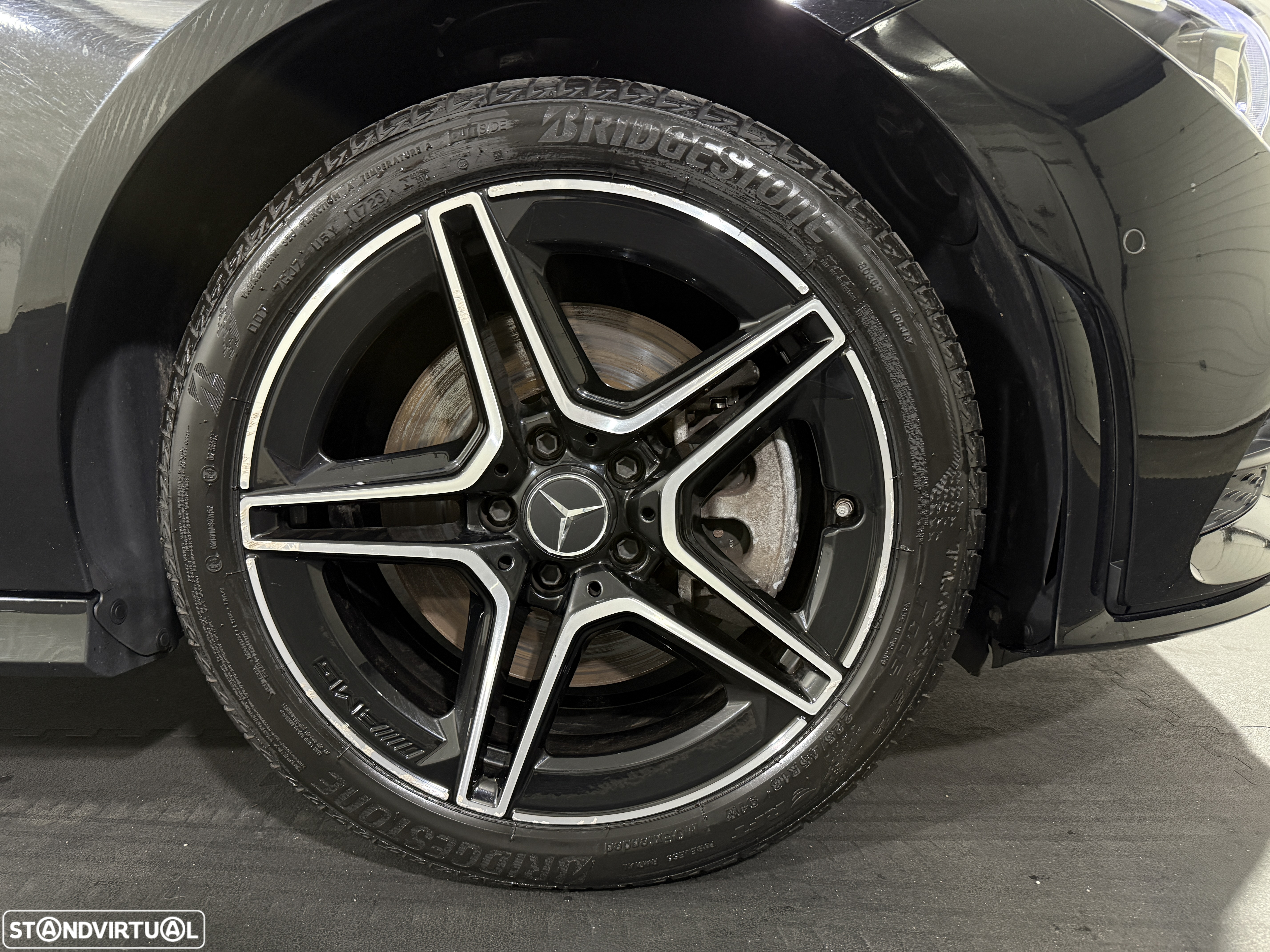 Mercedes-Benz CLA 250 e Shooting Brake AMG Line - 38