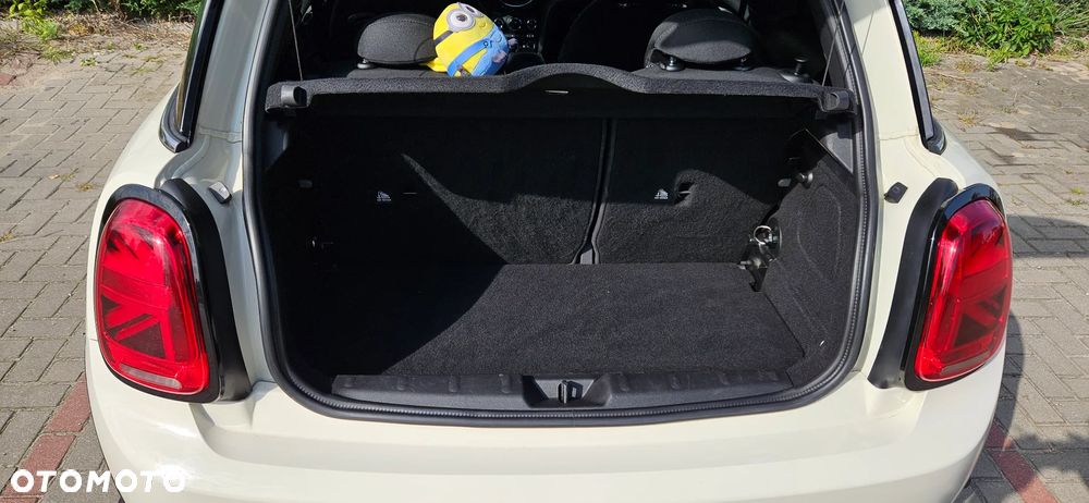 MINI Cooper Classic Trim - 6