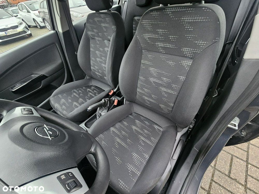 Opel Corsa - 11