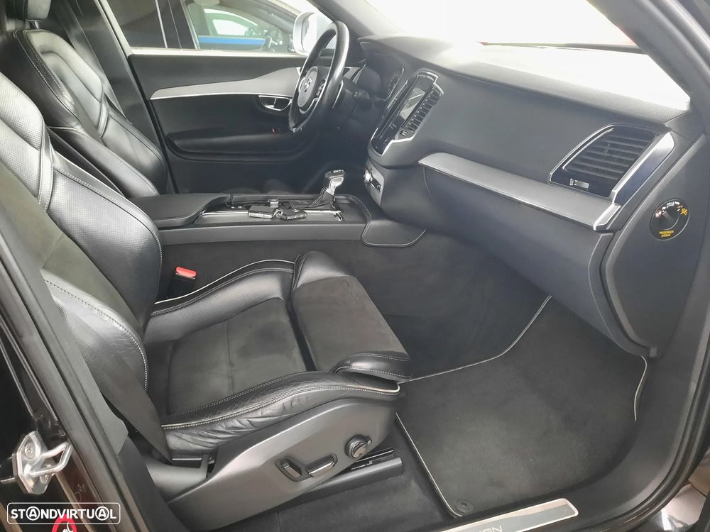 Volvo XC 90 2.0 D4 R-Design - 38