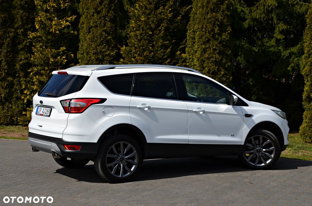 Ford Kuga 2.0 TDCi AWD Titanium - 24