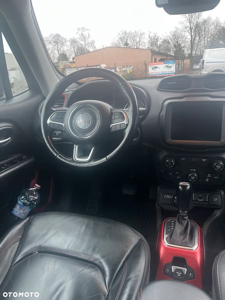 Jeep Renegade - 11