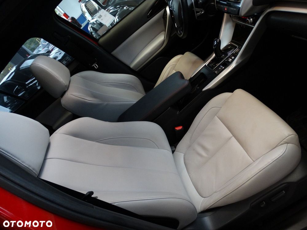 Mitsubishi Eclipse Cross - 35