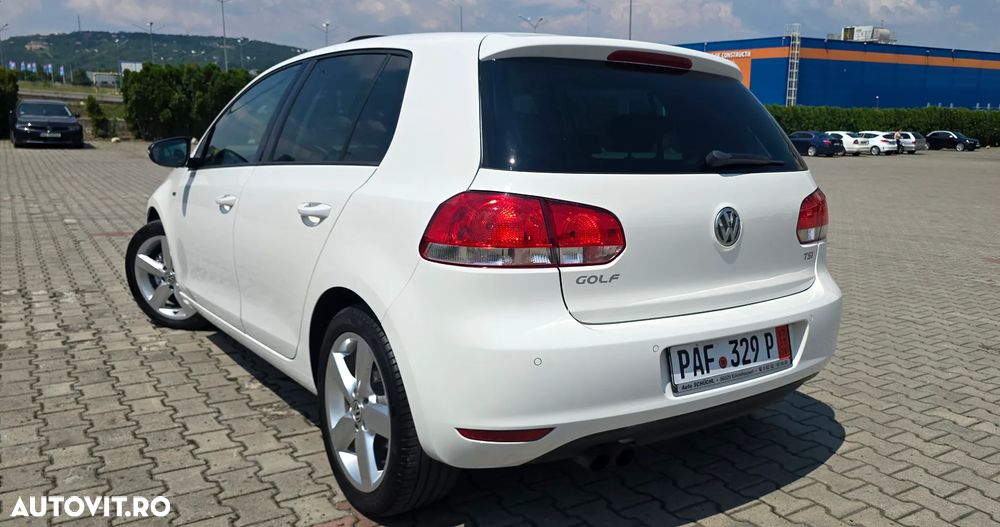 Volkswagen Golf 1.4 TSI MATCH - 4