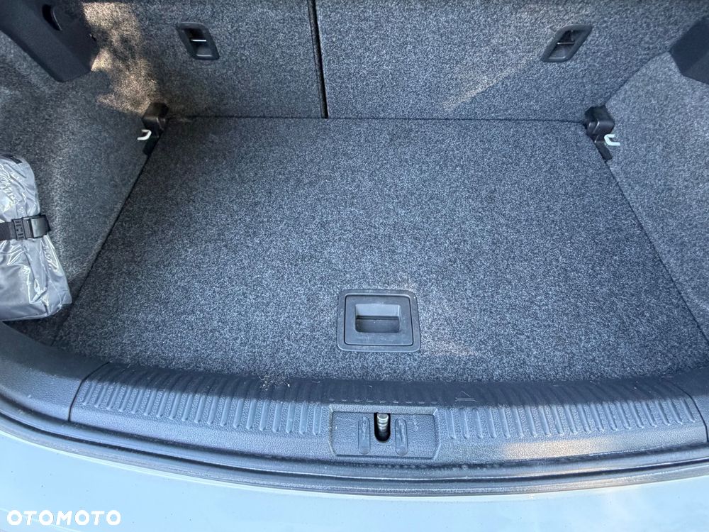 Volkswagen Polo 1.4 16V Highline - 35