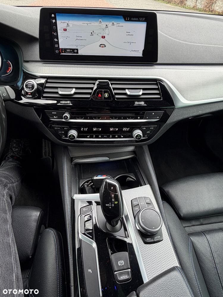 BMW Seria 5 520d M Sport Edition - 27