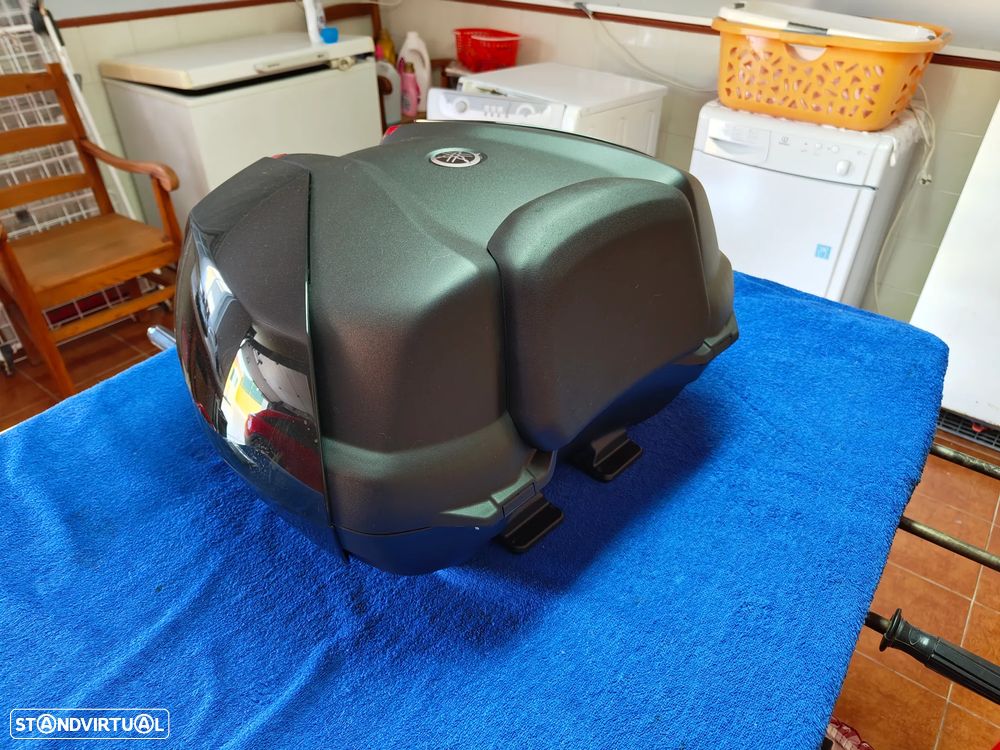 Yamaha X-Max TECH MAX - 8