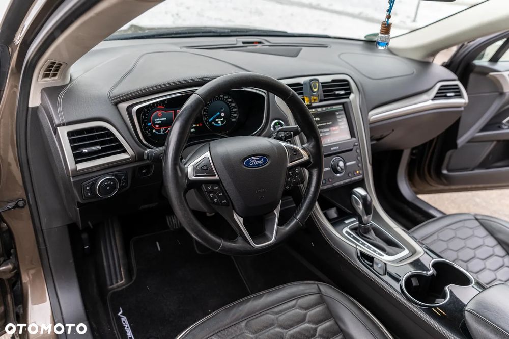 Ford Mondeo Vignale 2.0 TDCi Bi-Turbo PowerShift - 21