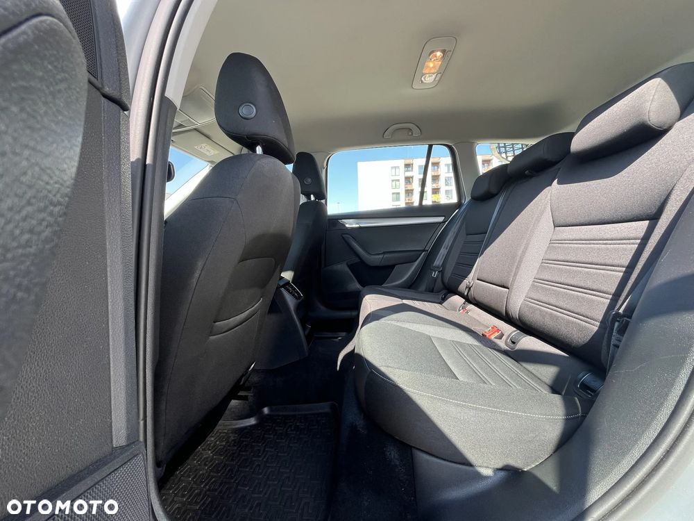 Skoda Octavia 1.6 TDI Ambition - 21