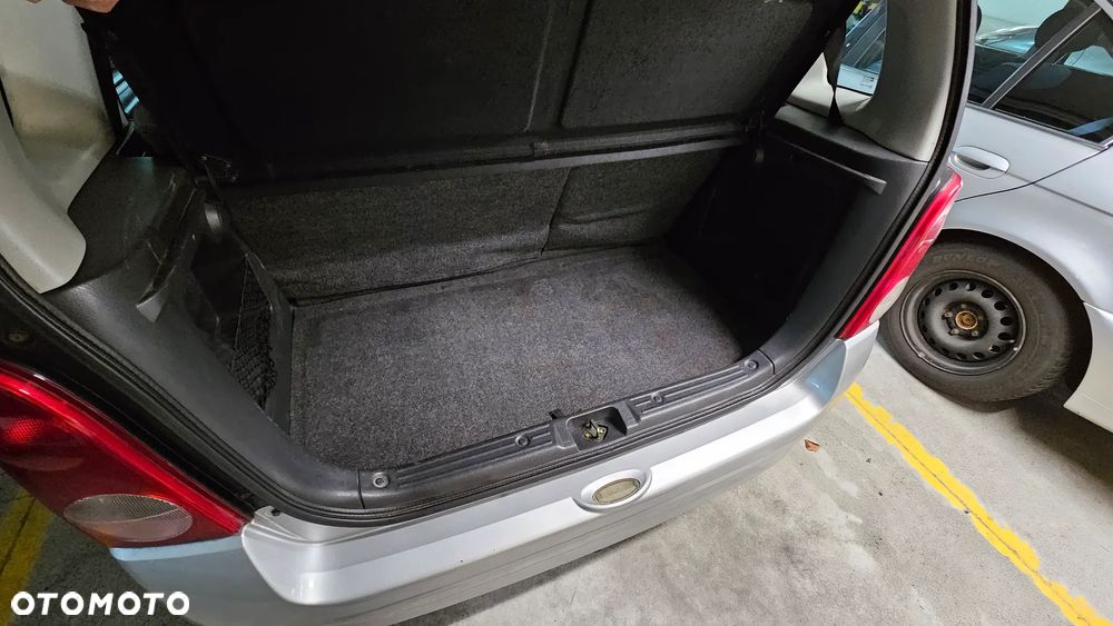 Opel Agila 1.2 Enjoy - 12