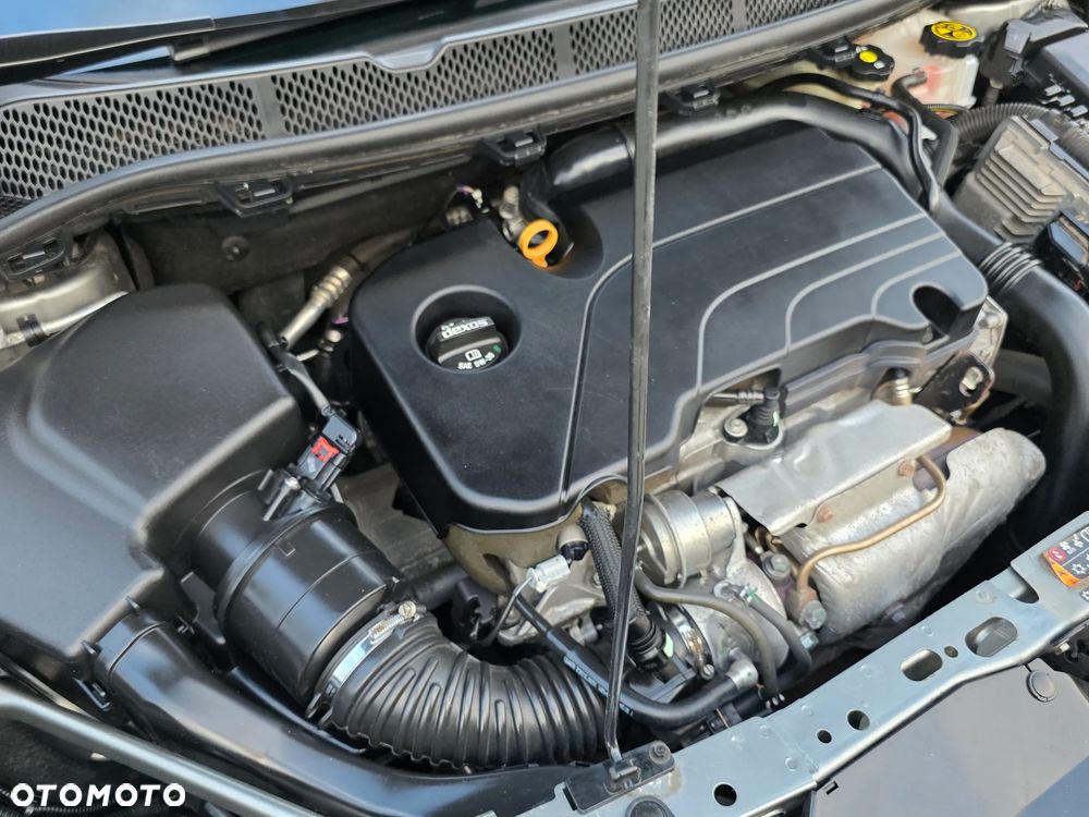 Opel Astra 1.4 Turbo Edition - 33