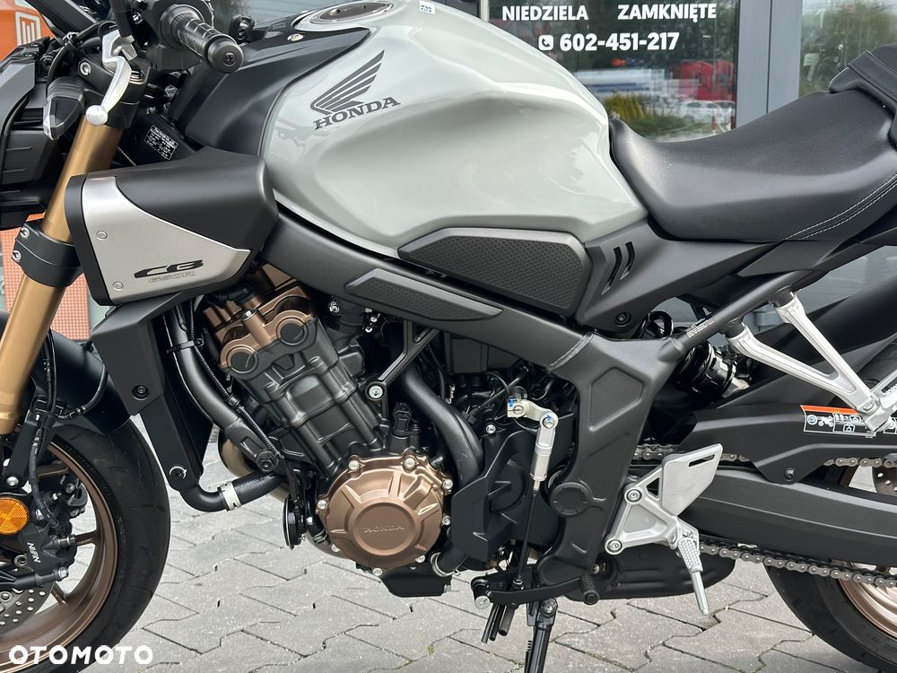 Honda CB - 34