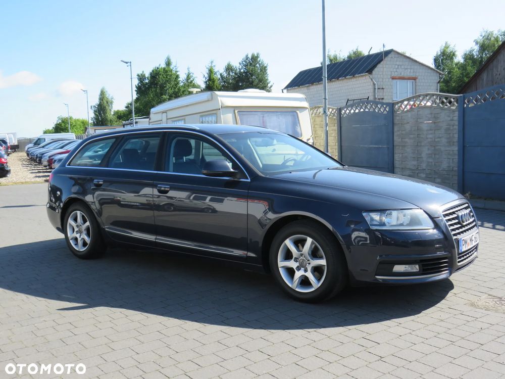 Audi A6 Avant - 10