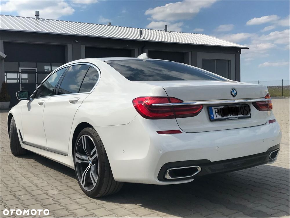 BMW Seria 7 740d xDrive - 4