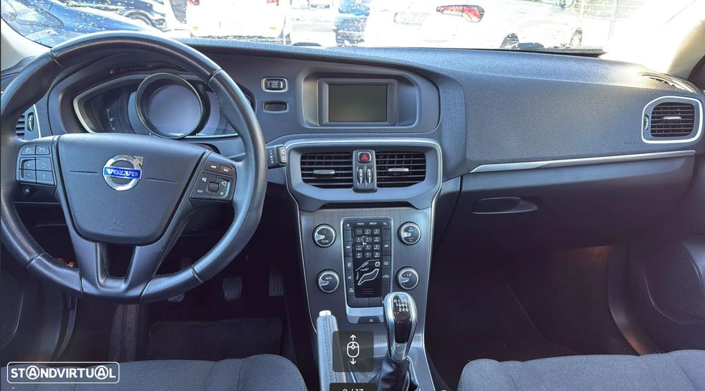 Volvo V40 1.6 D2 Momentum - 5