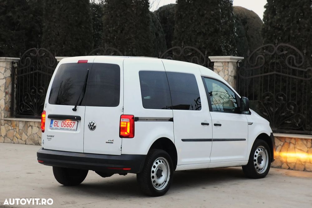 Volkswagen Caddy - 4