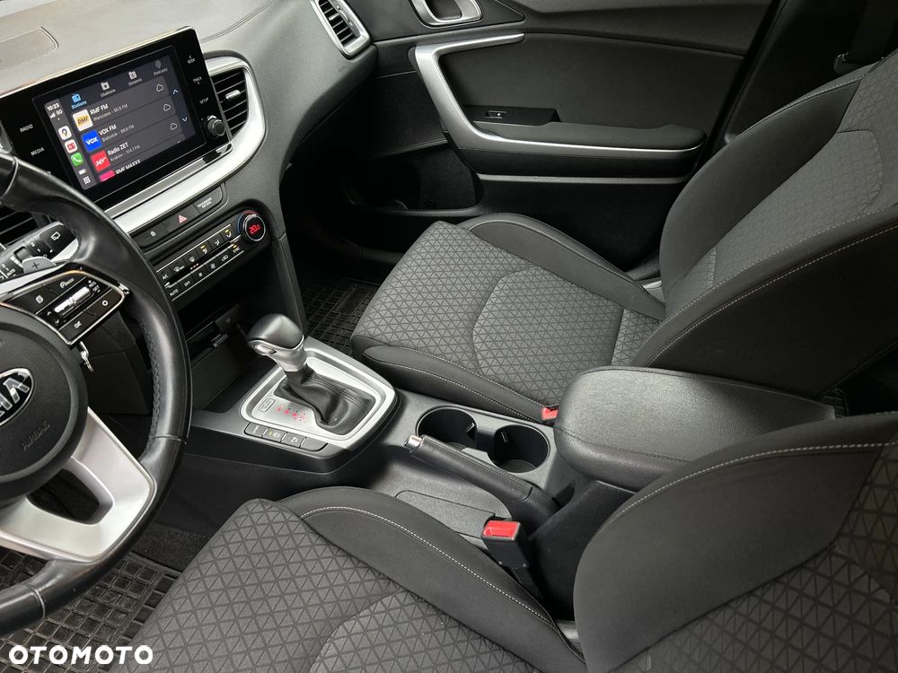 Kia Ceed 1.5 T-GDI L DCT - 19