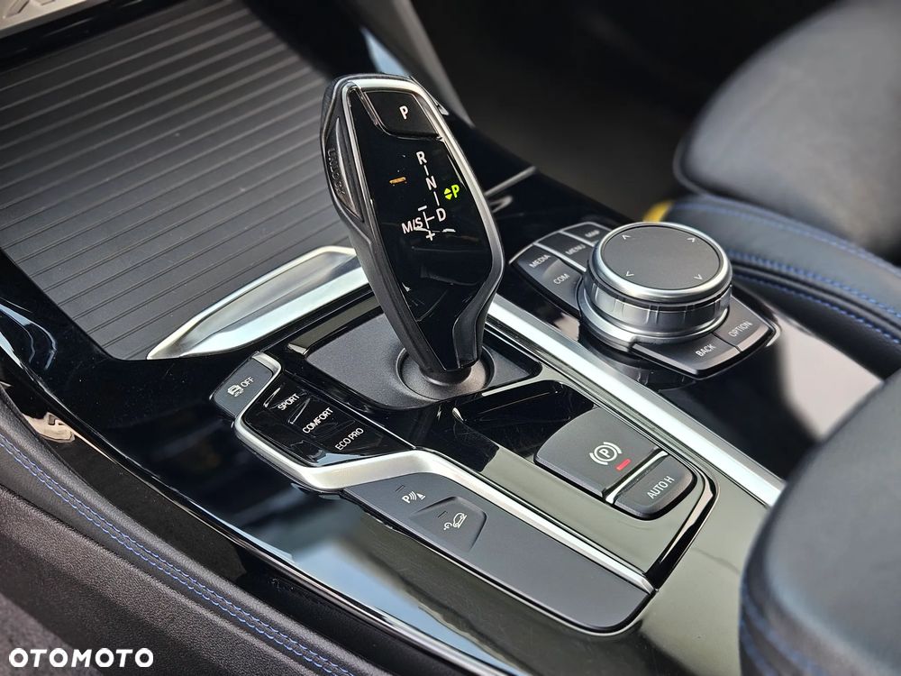 BMW X4 xDrive20i M Sport sport - 30