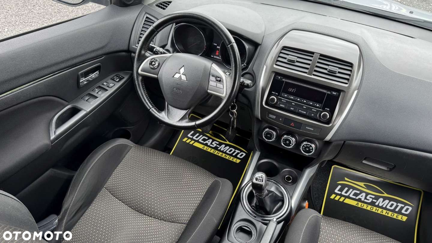 Mitsubishi ASX - 30