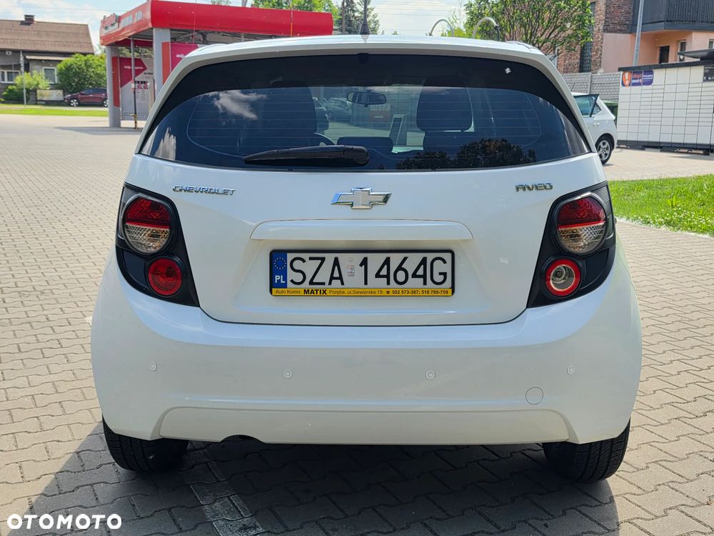 Chevrolet Aveo 1.2 LS - 28