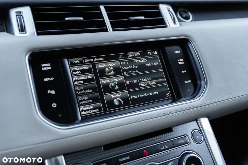 Land Rover Range Rover 4.4SD V8 AB - 32