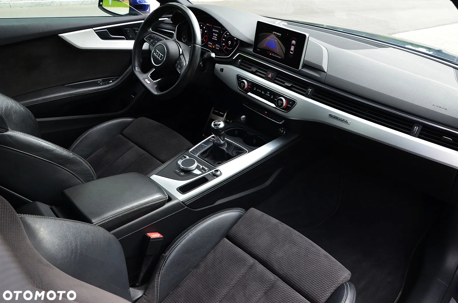 Audi A5 Coupe 2.0 TFSI quattro - 10