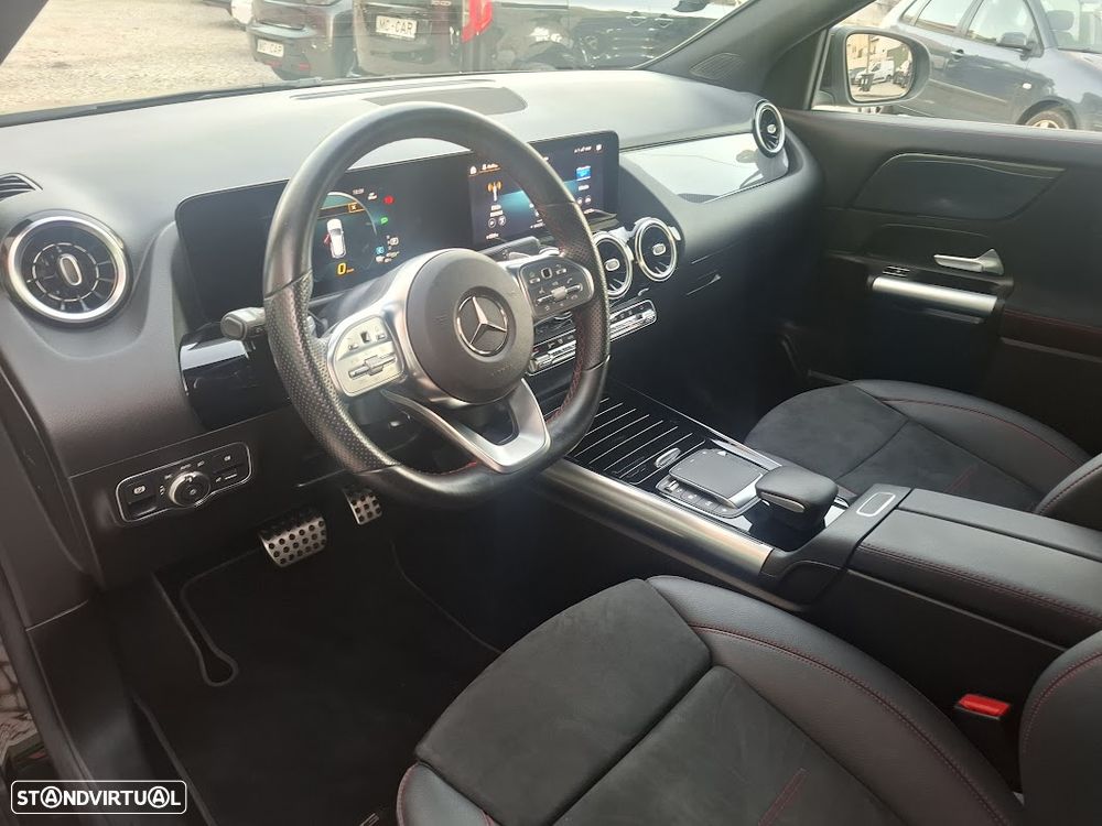 Mercedes-Benz GLA 250 e 8G-DCT AMG Line - 33