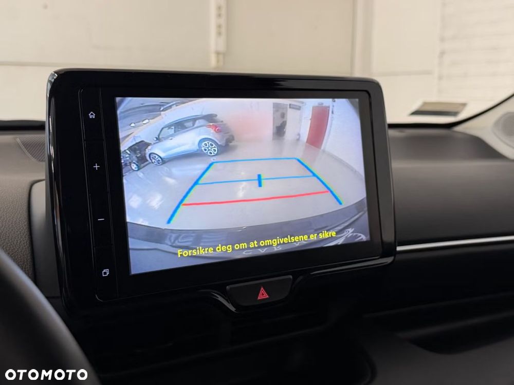 Toyota Yaris Hybrid 1.5 Style - 19