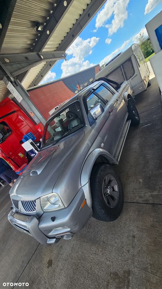 Mitsubishi L200 Pick Up 4x4 Intense + - 1