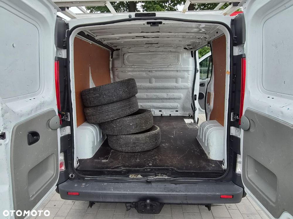 Opel Vivaro 2.0 dCi limatyzacja Elektryczne Szyby Gwarancja - 15