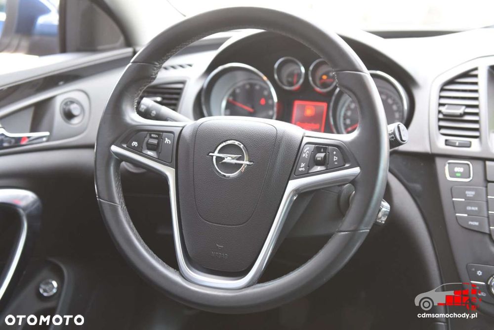 Opel Insignia - 25