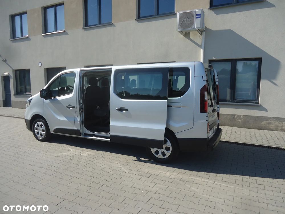 Renault Trafic Grand 2.0 dCi EDC - 3