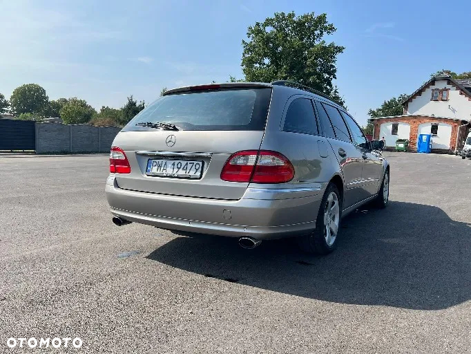 Mercedes-Benz Klasa E - 6