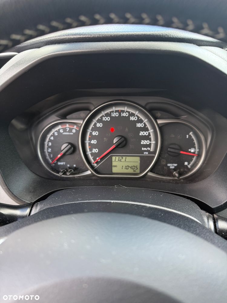 Toyota Yaris - 13
