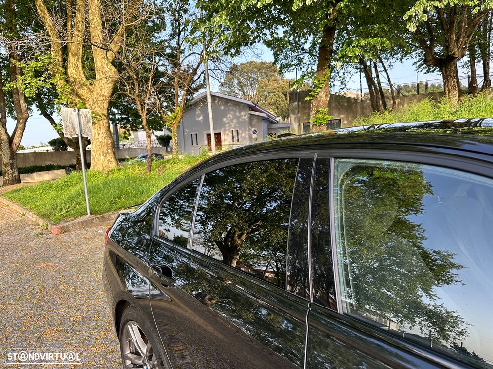 BMW 320 d Pack M Shadow Auto - 14