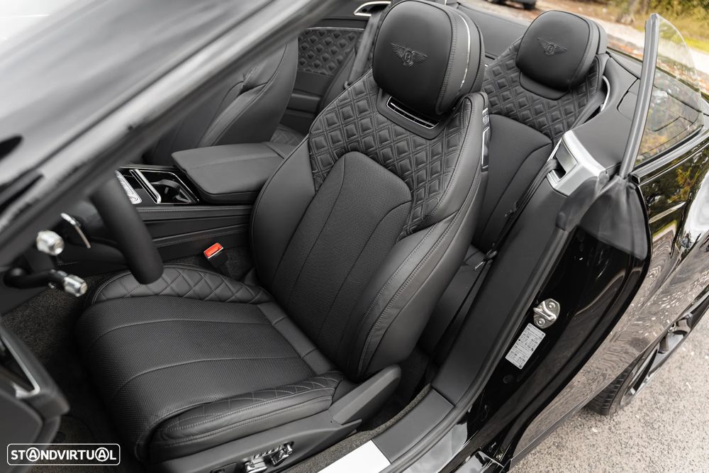 Bentley Continental Cabrio GT V8 - 24