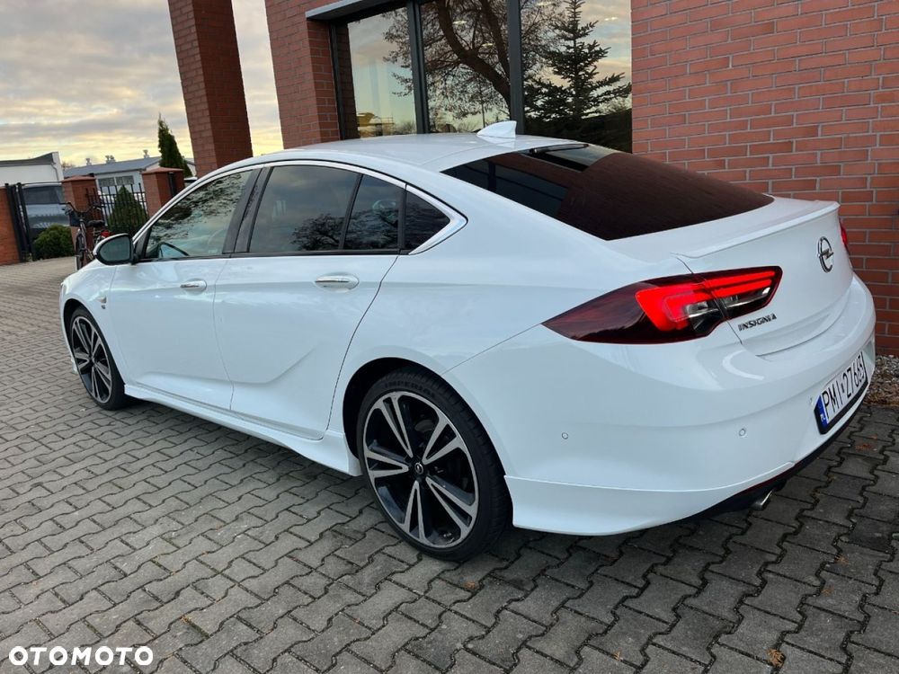 Opel Insignia 2.0 CDTI Executive - 3