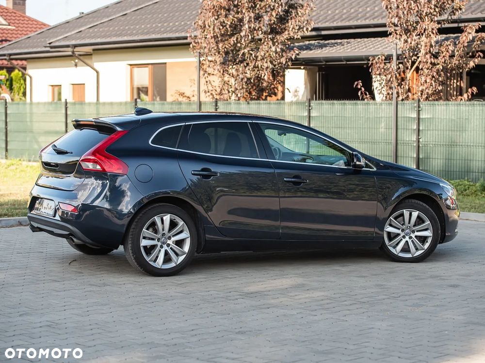 Volvo V40 D3 Geartronic Summum - 14