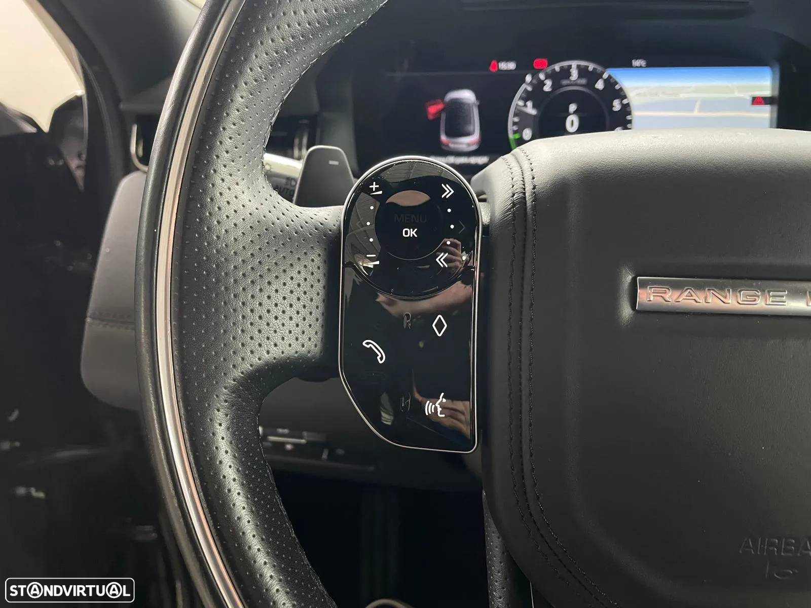 Land Rover Range Rover Evoque 1.5 P300e AWD R-Dynamic SE Auto - 30