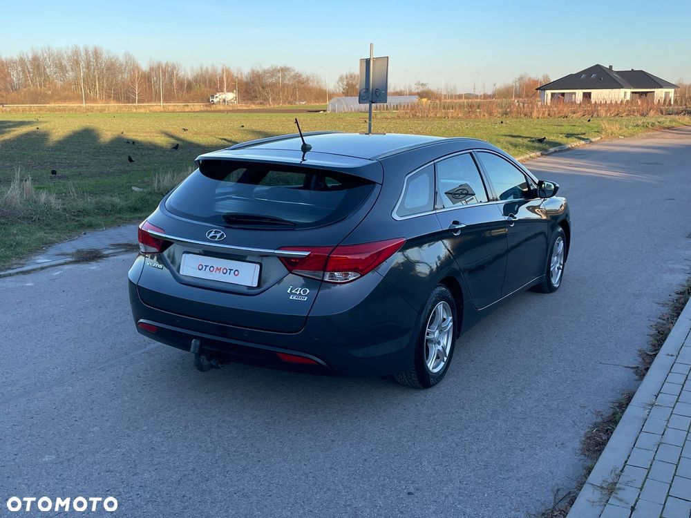 Hyundai i40 1.7 CRDi Comfort + - 31