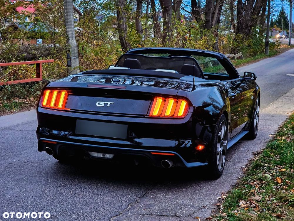 Ford Mustang 5.0 V8 GT - 1