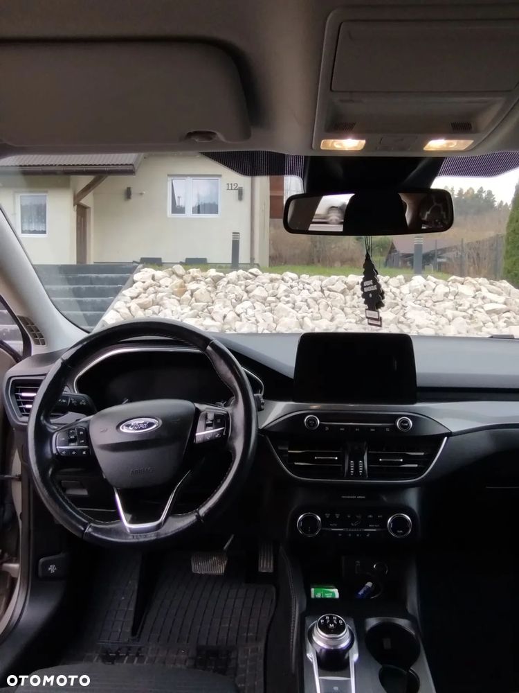 Ford Focus 1.5 EcoBlue Titanium Business - 8