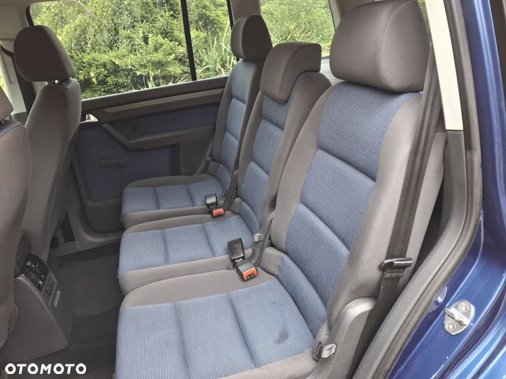 Volkswagen Touran 1.6 Basis - 13