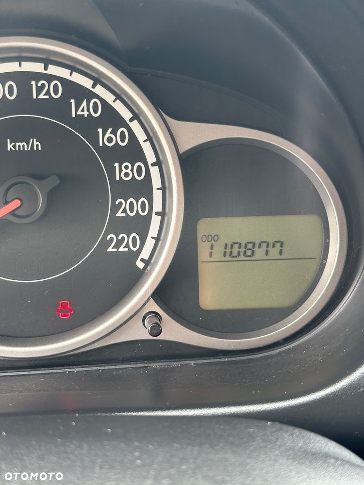 Mazda 2 - 9