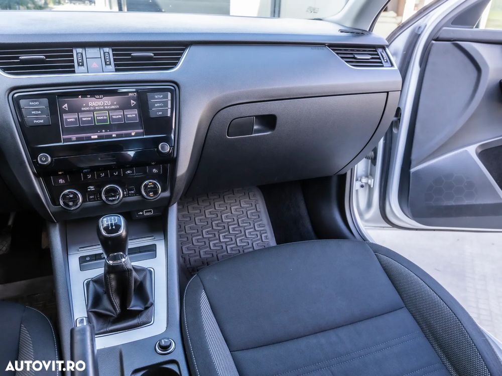 Skoda Octavia 1.6 TDI Ambition - 15