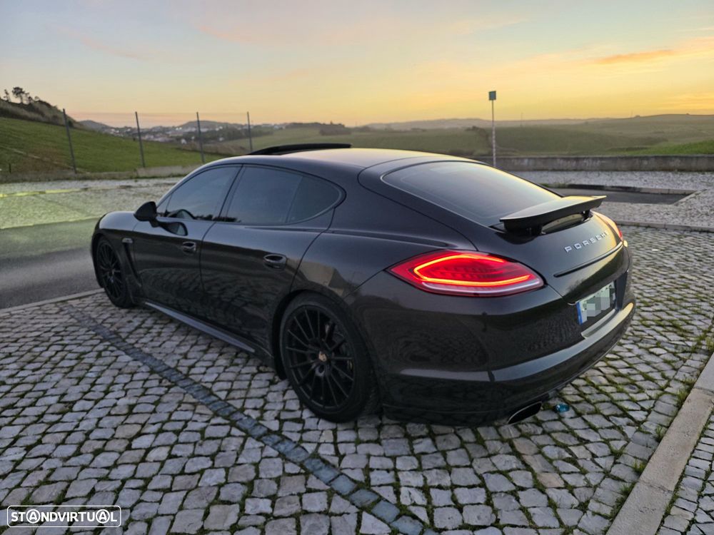 Porsche Panamera - 3
