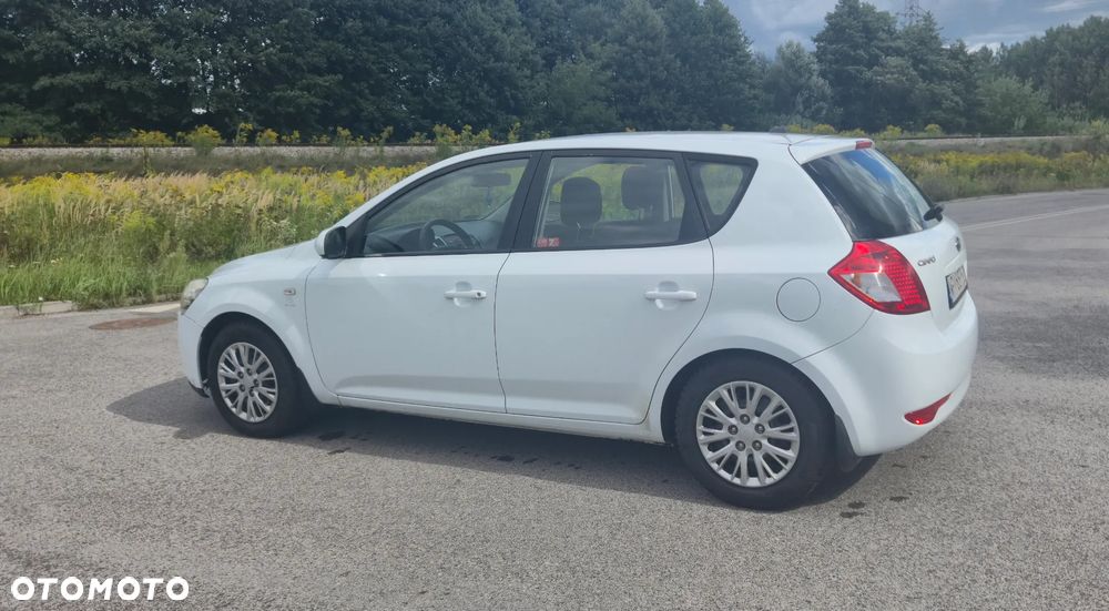 Kia Ceed 1.6 Crdi Comfort - 3
